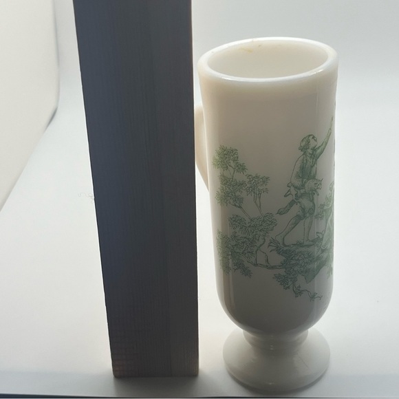 milk glass mug on pedestal green toile design demitasse by Avon cup with handle - Picture 7 of 8
